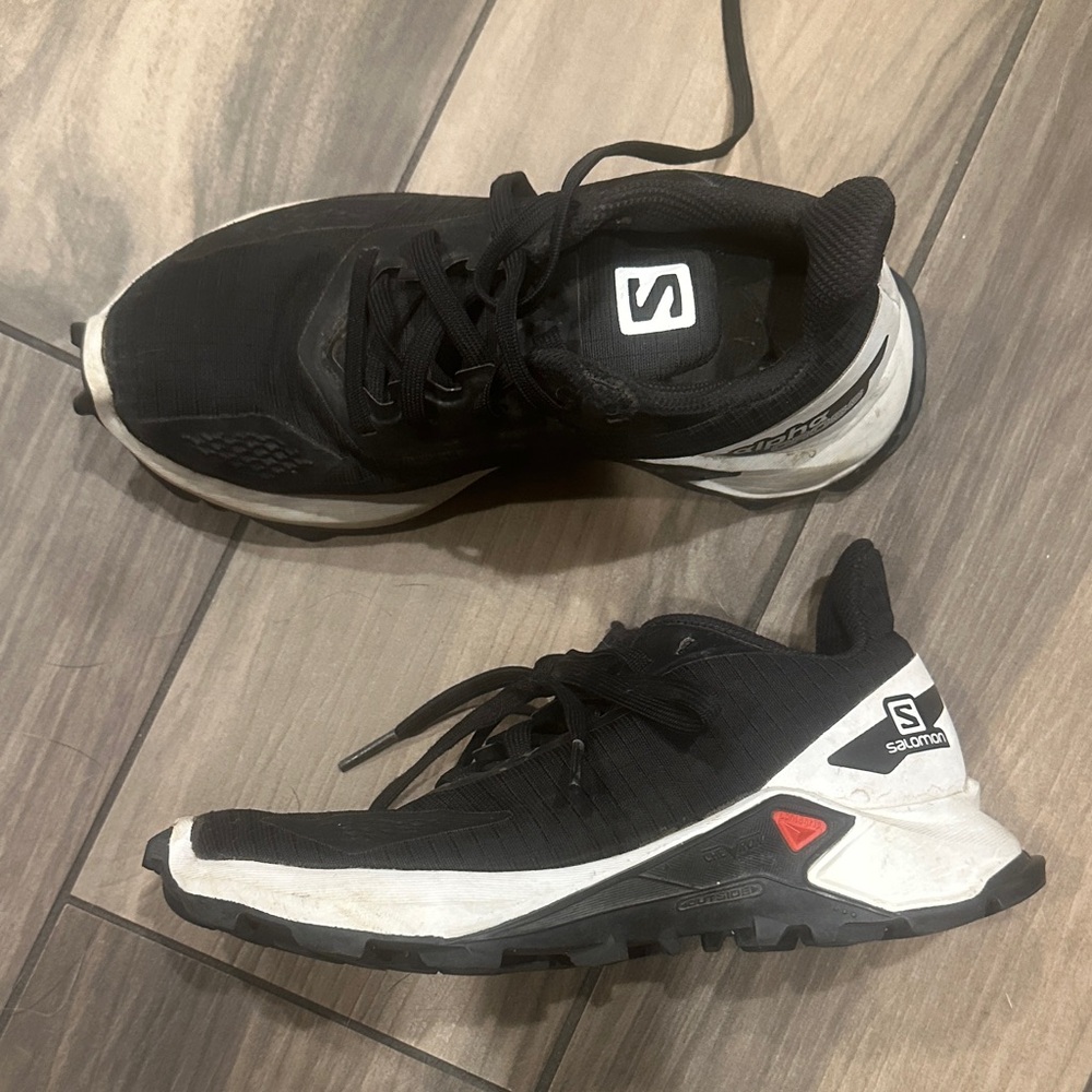 Salomon Men's Black and White Athletic Shoes